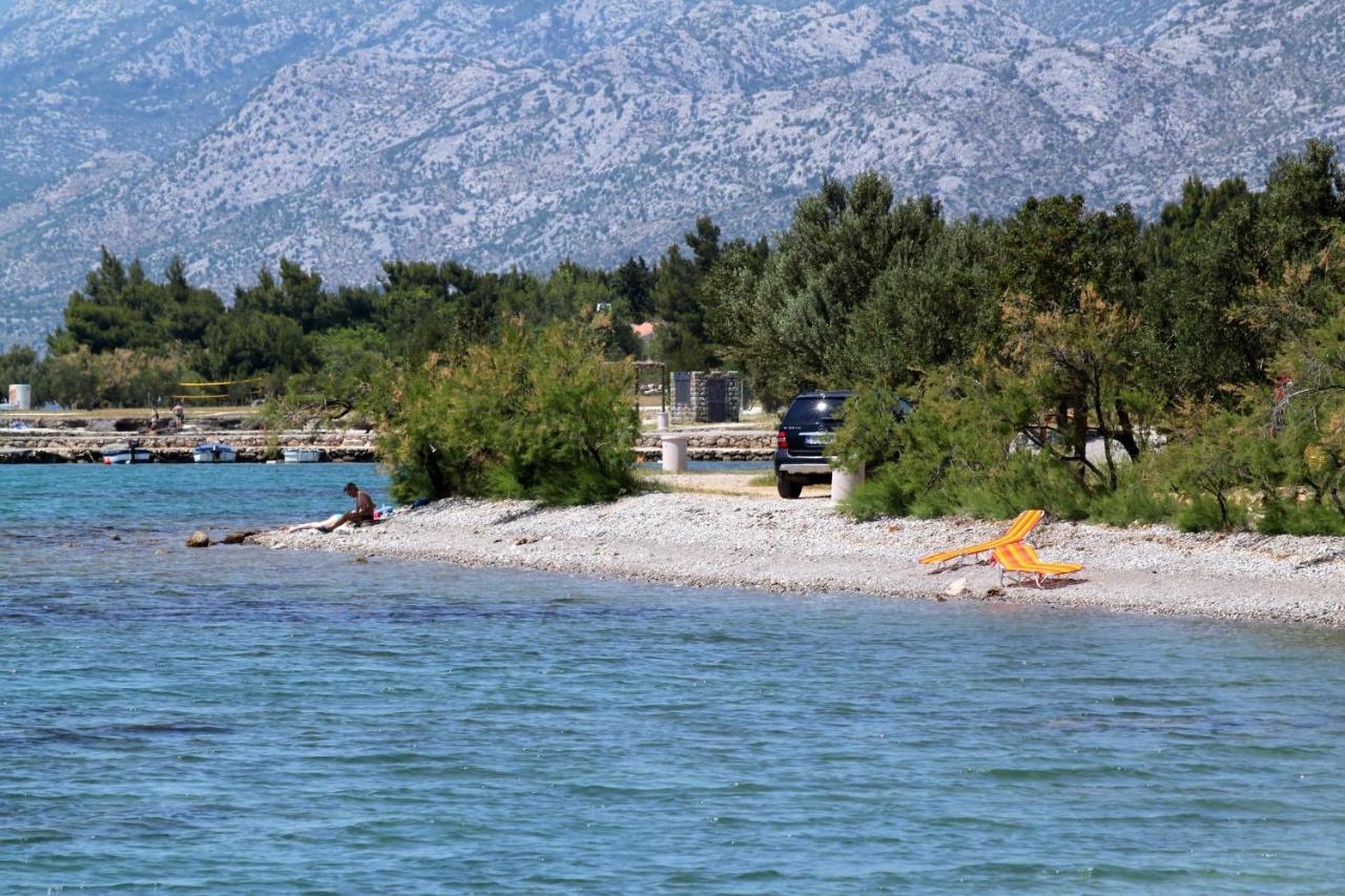 Apartments And Rooms By The Sea Starigrad, Paklenica - 6591 Buitenkant foto