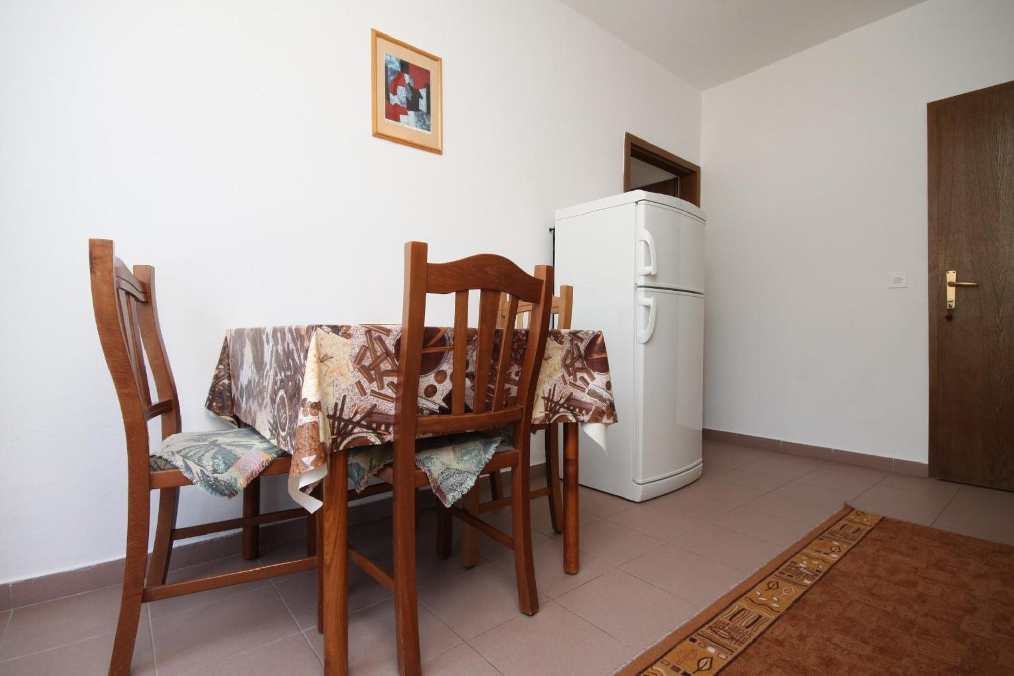 Apartments And Rooms By The Sea Starigrad, Paklenica - 6591 Kamer foto